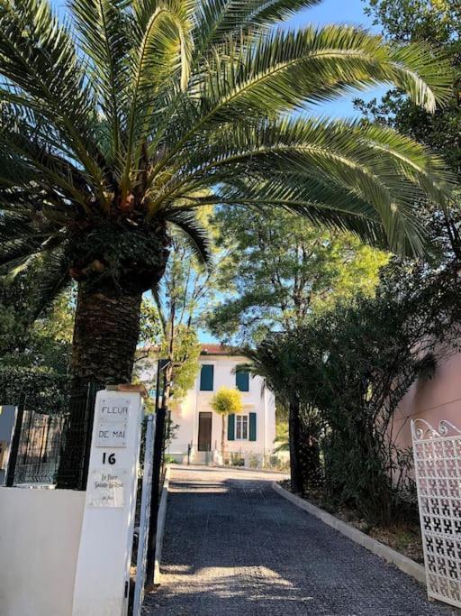 Blue Dream Apartment Juan-les-Pins Exterior photo