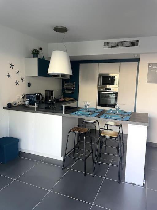 Blue Dream Apartment Juan-les-Pins Exterior photo